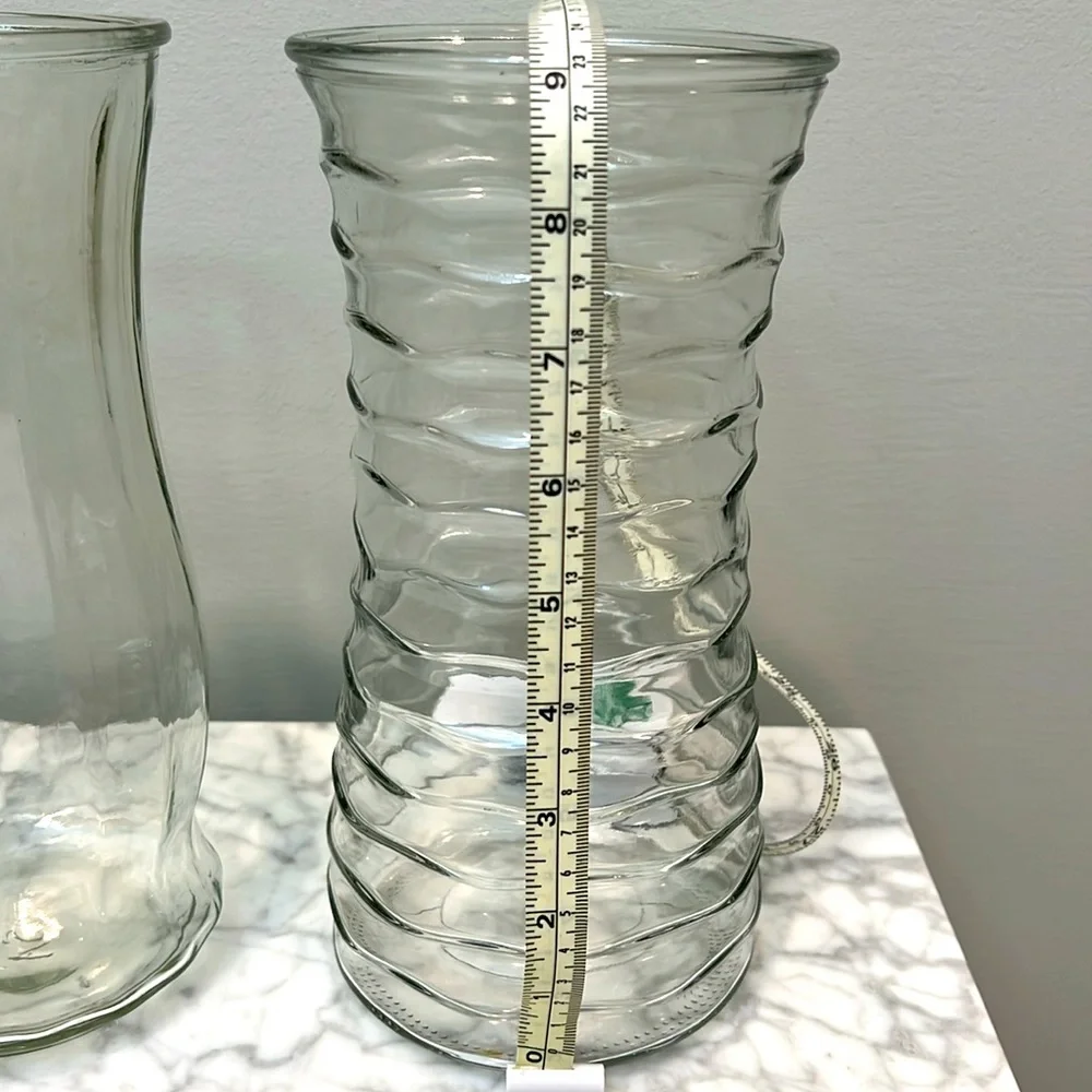 Two Large Flower Vases - Picture 2 of 4